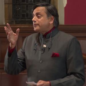 8 lessons from Tharoor's electrifying Oxford speech