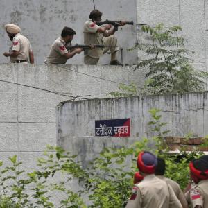 Gurdaspur terrorists sneaked in from Pakistan to launch attack
