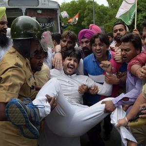 Lalit Modi row: Congress protests outside Sushma's house; demands resignation