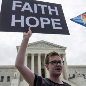 Historic day in US as Supreme Court legalises gay marriage