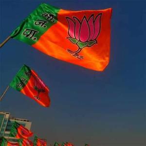 BJP sees red over saffron flags at UP police mock drill