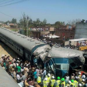34 killed, 150 injured as train derails near Uttar Pradesh's Rae Bareli