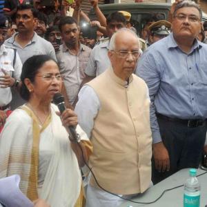 Kolkata flyover collapse: Mamata faces poll bouncer