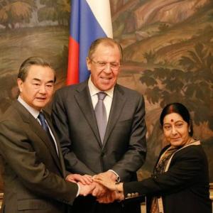 Swaraj raises issues of Indian students, bizman deaths with Russia