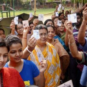 38% voting so far in Bengal; cop killed in bombing