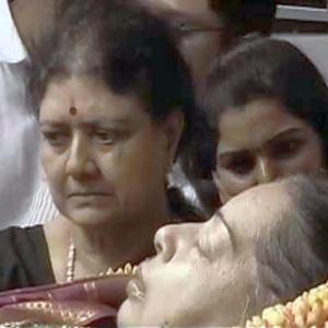 'It won't be easy for Sasikala to take over the AIADMK'
