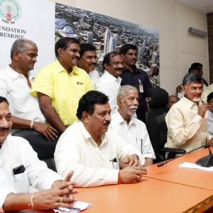 Kapu leader ends fast for quota after government's 'assurance'