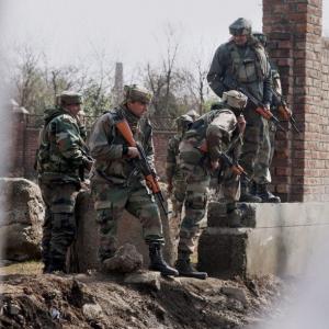 Army officer killed in Kashmir encounter as gunbattle rages on