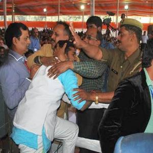 Student roughed up at PM Modi's Banaras Hindu University event
