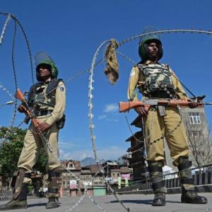 Vacate PoK: India lashes out at Pak over Kashmir issue