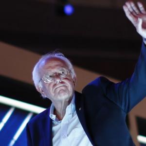 Sanders gets booed after endorsing Hillary