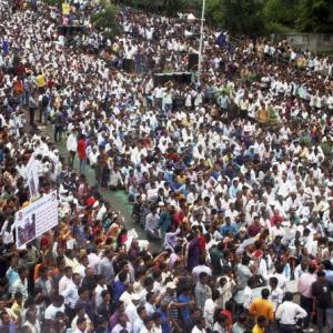 In massive rally, Dalits 'threaten' to show strength in 2017 polls