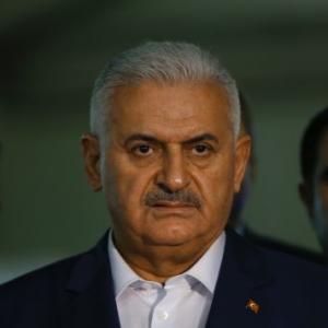 'First signs in Istanbul attack point to ISIS', says Turkish PM