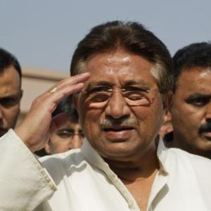 Love my homeland, will be back: Musharraf leaves Pakistan after ban lifted