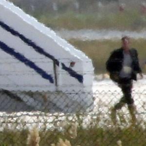 EgyptAir hijacking: Man takes plane hostage to speak to ex-wife