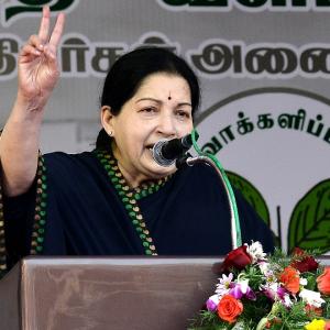 Jayalalithaa demolishes 27-year-old power equation