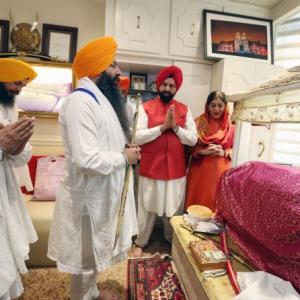 PHOTOS: Sant Chatwal organises prayers for Hillary's victory