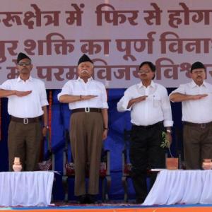 PHOTOS: RSS workers don new uniform on foundation day