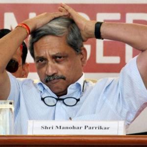 Congress objects to Parrikar's presence in RS
