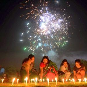 PHOTOS: The world lights up for Diwali