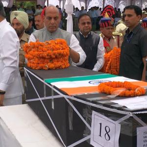 Rajnath pays homage to 25 CRPF men killed in Naxal attack