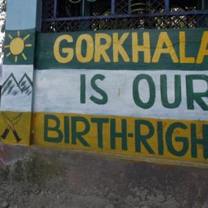 Gorkhaland stir costs Darjeeling Rs 400 cr