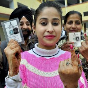 70 % voter turnout in Punjab; skirmishes at some places