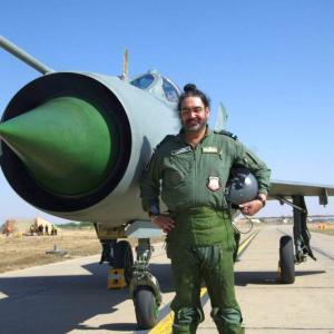 PHOTOS: IAF chief BS Dhanoa flies solo in MiG-21