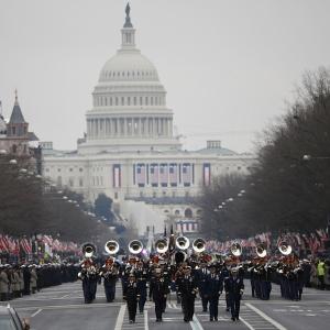Trump asks Pentagon to plan military parade to show US strength