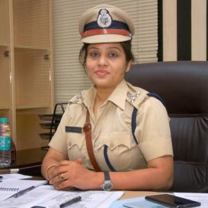 DIG Roopa, who alleged VIP treatment to Sasikala in jail, transferred