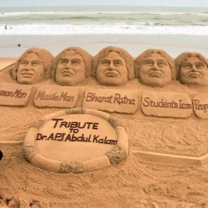 Remembering Kalam in sand
