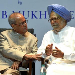 Pranab had reason to be upset when I became PM: Manmohan Singh