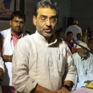 Union minister manhandled in Nitish Kumar's Bihar