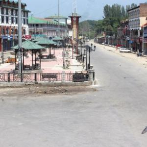Complete shutdown over Article 35-A brings Kashmir to a standstill