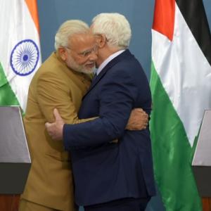 India hopes to see a sovereign and independent Palestine state soon: PM