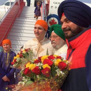 From rolling rotis to visiting Golden Temple: All in a day for the Trudeaus