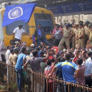 'Can you drop me till wherever mob allows': Woes of a Mumbaikar