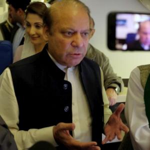 Sharif, daughter arrested in graft case as they return to Pakistan