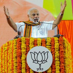 Modi dubs Congress a 'deal party', says no one can save it