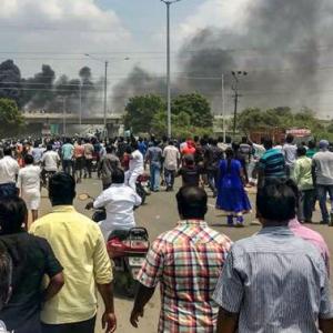 9 killed in police firing on protesters at Sterlite's TN plant