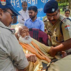 Veteran Ganga activist G D Agarwal dies after fasting for 111 days