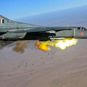 IAF's 'Bahadur' MiG 27 to fly one last time on Friday