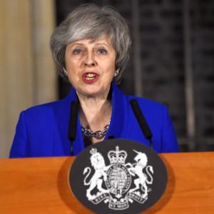 UK PM May narrowly survives no-confidence vote after Brexit defeat