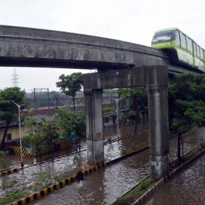 Mumbai rains: Sena trolled on Twitter, Oppn slams govt