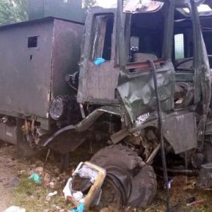 11 hurt after army patrol hit with IED blast in J-K