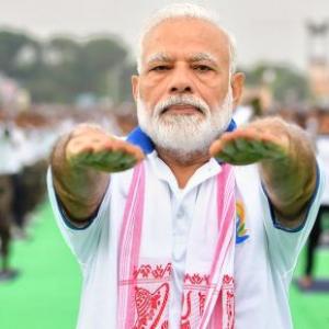 PHOTOS: Modi leads the way at Yoga Day event