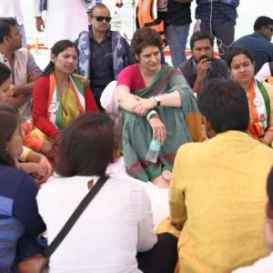 Priyanka rides boat to test political waters in UP