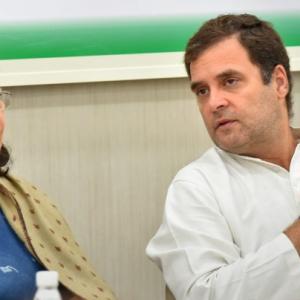 Rahul chides 3 seniors for placing sons before party