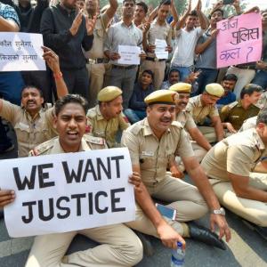 SC lawyer serves notice on Delhi top cop for protest