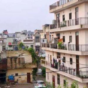 40L in Delhi's unauthorised colonies to get ownership